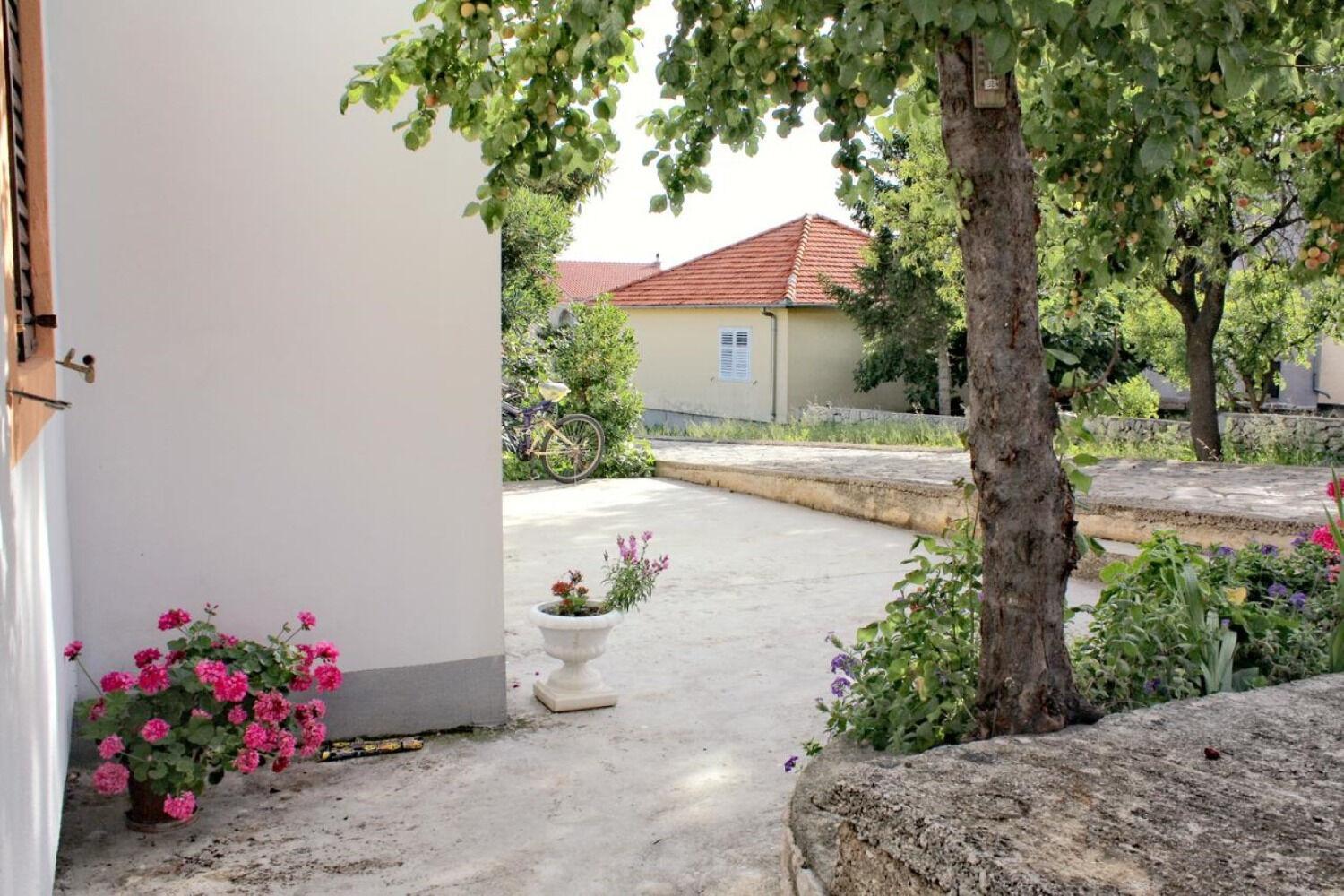 Apartments Slavica - Free Parking Jezera Exterior foto